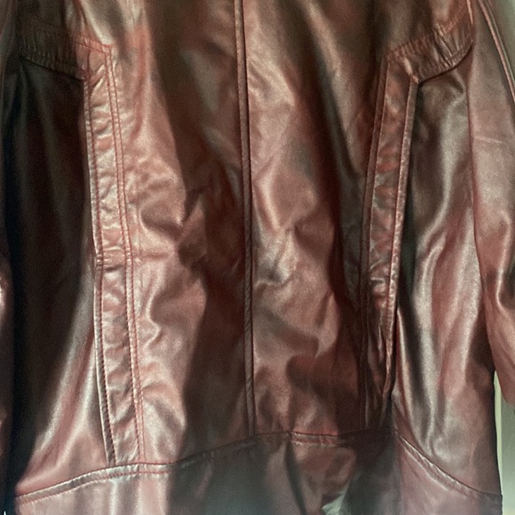 BURGUNDY Hero Jacket - Picture 13 of 14